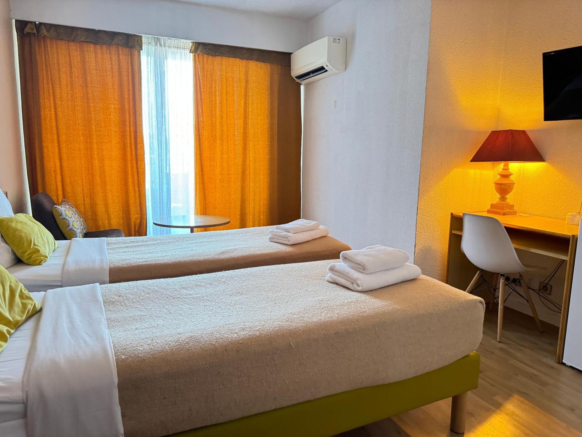 Hotel Panorama กราส ภายนอก รูปภาพ